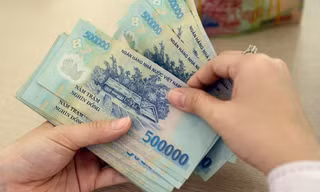 Bảng lương công chức áp dụng từ 1/7/2023