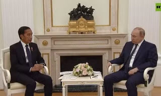 Rời Ukraine, Tổng thống Indonesia đến Nga gặp Tổng thống Putin