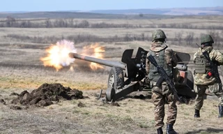 Xung đột Nga - Ukraine ngày 27/5: Nga tăng gấp đôi hoạt động chiến đấu trên mặt trận Kupiansk