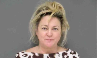 Mỹ: Người phụ nữ hỏi mua một bé trai trong siêu thị với giá nửa triệu USD