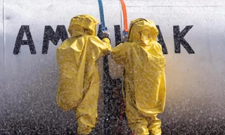 Đoàn tàu trật bánh khiến hơn 50 người ngộ độc amoniac