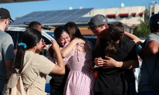 Khoảnh khắc hộp đêm sập mái ở Cộng hòa Dominica khiến hơn 300 người thương vong