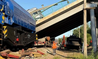 Hai cây cầu vùng biên giới nổ tung cách nhau vài giờ, Nga nói do hành vi phá hoại