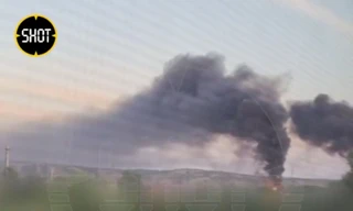 Nga: Cháy kho dầu vì máy bay không người lái, hai tàu cứu hoả được điều đến hiện trường