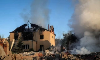 Nhiều vụ nổ ở Kharkiv, gần 2.000 người sơ tán