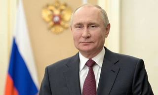Tổng thống Nga Vladimir Putin chúc mừng ngày Quốc tế Phụ nữ 8/3