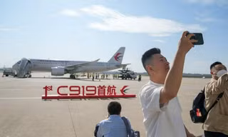 Trung Quốc: Máy bay chở khách nội địa C919 thực hiện chuyến bay thương mại đầu tiên