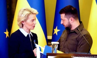 Chủ tịch Ủy ban châu Âu thăm Ukraine lần thứ 2 từ khi xung đột bùng phát
