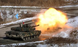 Hàn Quốc: Máy bay thả nhầm bom xuống khu dân cư trong lúc tập trận, nhiều người bị thương