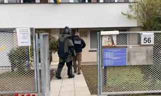 Thêm nhiều Đại sứ quán Ukraine ở châu Âu nhận được bưu kiện lạ