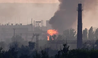 Binh sĩ Ukraine bắt đầu đầu hàng tại nhà máy Azot