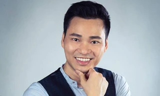 Ca sĩ Đình Bảo vượt cú sốc 60 người thân nhiễm Covid-19