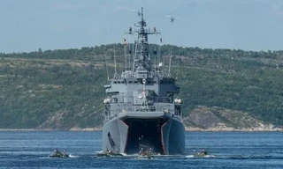 12 tàu tấn công đổ bộ từ 3 hạm đội Nga cùng hoạt động ở Biển Đen