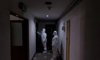 Bắc Kinh, Thâm Quyến nới lỏng quy định phòng COVID-19