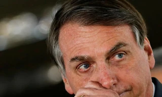Hóa đơn thẻ tín dụng của cựu Tổng thống Brazil Bolsonaro gây xôn xao