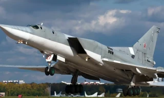 Ukraine tuyên bố bắn hạ oanh tạc cơ Tu-22M3 của Nga ở cách biên giới 300 km