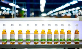 Loại siro thảo dược được Tổng thống Madagascar quảng cáo là có thể hỗ trợ điều trị COVID-19. Ảnh: Twitter