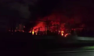 Xung đột Nga - Ukraine ngày 1/5: Máy bay không người lái của tình báo Ukraine tấn công nhà máy lọc dầu Nga