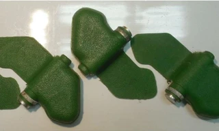 Thị trưởng Donetsk cáo buộc quân đội Ukraine rải mìn 'cánh hoa' PFM-1