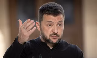 Tổng thống Zelensky sẵn sàng đàm phán nếu Mỹ, châu Âu không bỏ rơi Ukraine
