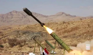 Phong trào Houthi phóng tên lửa đạn đạo vào Israel, mở ra mặt trận mới ở Trung Đông