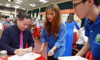 Ra mắt 'Trường học hay Trường đời 3: Nghề nghiệp thời chuyển đổi số'