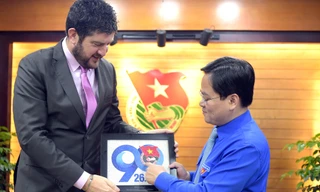 Tăng cường năng lực chuyển đổi số, truyền thông số cho giới trẻ