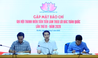 Nhiều đại biểu 17 tuổi dự Đại hội thanh niên tiên tiến làm theo lời Bác lần thứ VI