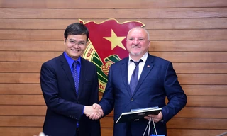 Bí thư thứ nhất Trung ương Đoàn tiếp Chủ tịch Đảng Xã hội Hungary