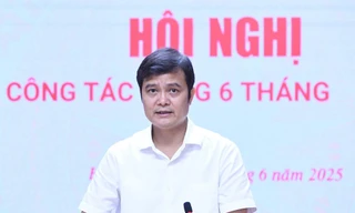 Người đứng đầu cấp ủy phải là trung tâm của đoàn kết