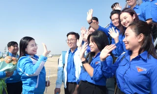 Chuyến bay vang vọng 'Sứ mệnh thanh niên' đưa đại biểu về dự Đại hội Đoàn toàn quốc XII