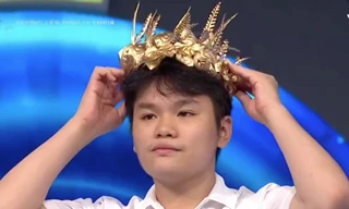 Nam sinh trường Ams lội ngược dòng, thắng câu hỏi phụ vào Chung kết năm Đường lên đỉnh Olympia 22