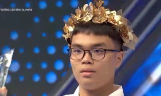 Sau 'bất ngờ hiếm gặp’, nam sinh Hải Phòng giành vòng nguyệt quế Đường lên đỉnh Olympia