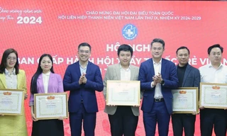 Vận động 40 bác sĩ trẻ tình nguyện về công tác tại huyện nghèo 