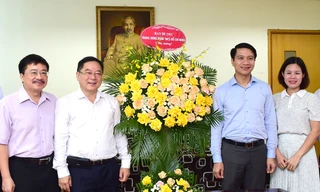 Bí thư thường trực Trung ương Đoàn: Báo Tiền Phong giữ vững đoàn kết, tiếp tục tiên phong