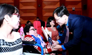 64 câu chuyện tự tin và nuôi dưỡng nghị lực phi thường 