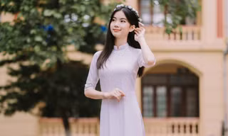 Hương Giang là nữ sinh năng động của trường THPT Phương Sơn. Ảnh: NVCC