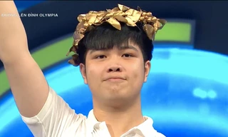 Đặng Lê Nguyên Vũ xuất sắc giải từ khóa, thắng tuyệt đối trận tháng đầu tiên Olympia 22