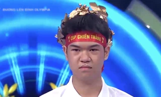 Nam sinh trường chuyên Hà Nội giành vòng nguyệt quế Đường lên đỉnh Olympia