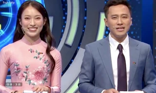 MC Khánh Vy lần đầu dẫn trực tiếp Chung kết năm Đường lên đỉnh Olympia tại trường quay