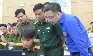 Bật mí câu hỏi, chủ đề cuộc thi Olympic tiếng Anh dành cho cán bộ trẻ 2025