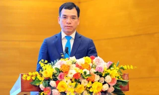 TS Hà Anh Đức - Chủ tịch Hội Thầy thuốc trẻ Việt Nam làm Phó chủ tịch Hội LHTN Việt Nam.