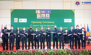 Đoàn đại biểu Việt Nam tham dự đối thoại thanh niên ASEAN năm 2022 