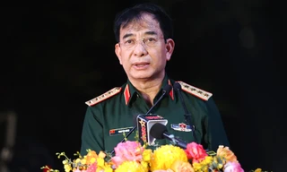 Để đất nước nở hoa độc lập, kết trái tự do 