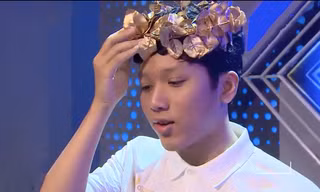 Nam sinh sở hữu huy chương Bạc Olympic Toán học giành vòng nguyệt quế Olympia