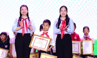 ‘Cây cọ nhí’ giành giải Nhất vẽ tranh 'Em yêu Tổ quốc Việt Nam'