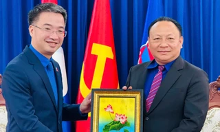 Thanh thiếu nhi Việt Nam - Lào cùng vun đắp tình cảm hữu nghị đặc biệt