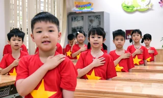 Khoảnh khắc đội viên, nhi đồng thể hiện bài học ‘hòa bình đẹp lắm’