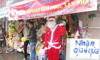 Bạn trẻ Đà Nẵng mở dịch vụ để kiếm tiền làm từ thiện dịp Noel. Ảnh: Hoài Văn