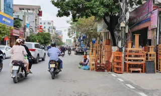 Hàng loạt Chủ tịch phường, quận của Hải Phòng bị phê bình vì vỉa hè bị lấn chiếm